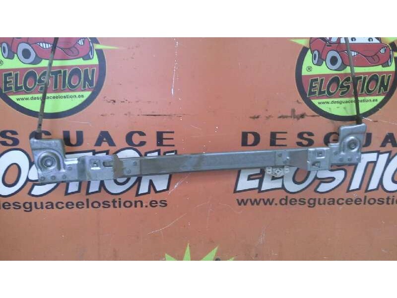 Recambio de elevalunas delantero derecho para renault kangoo expression referencia OEM IAM 807207012R 807207012R 807207012R