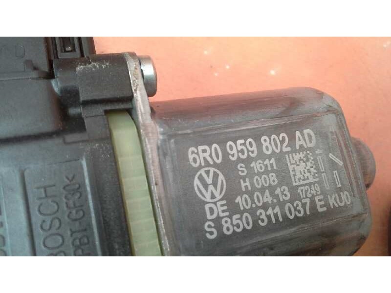Recambio de elevalunas delantero derecho para volkswagen polo (6r1) advance referencia OEM IAM 6R0959802AD 6R0959802AD 6R0959802