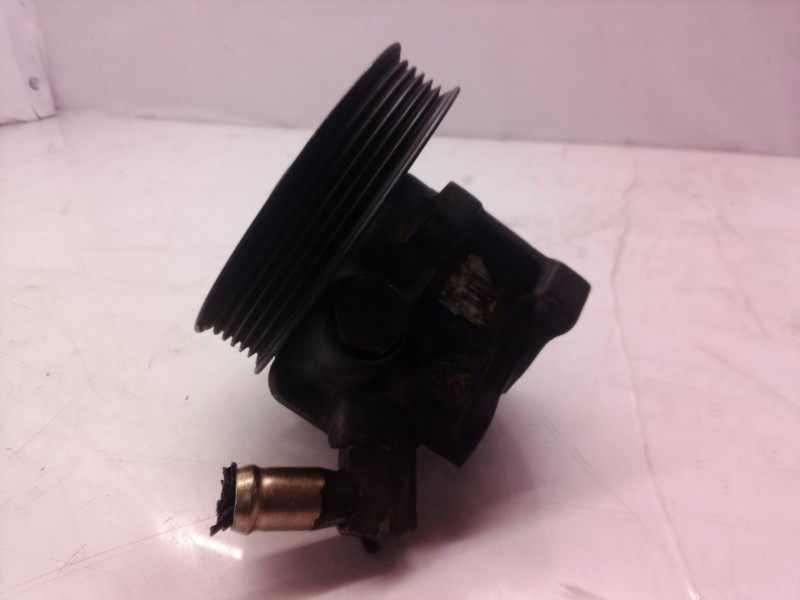 Recambio de bomba direccion para ford mondeo berlina (gd) ambiente referencia OEM IAM 95883A733AB 95883A733 95883A733