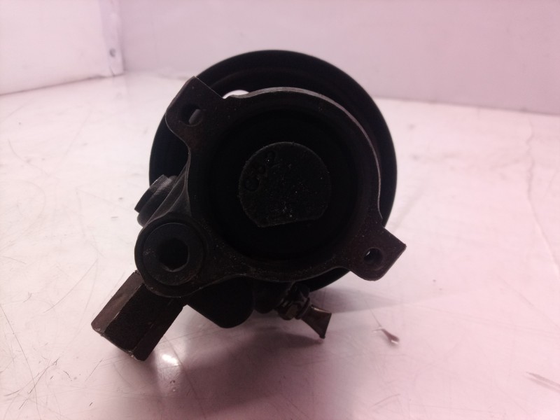 Recambio de bomba direccion para ford mondeo berlina (gd) ambiente referencia OEM IAM 95883A733AB 95883A733 95883A733