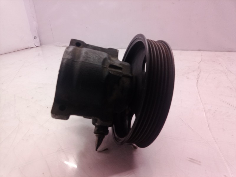 Recambio de bomba direccion para ford mondeo berlina (gd) ambiente referencia OEM IAM 95883A733AB 95883A733 95883A733