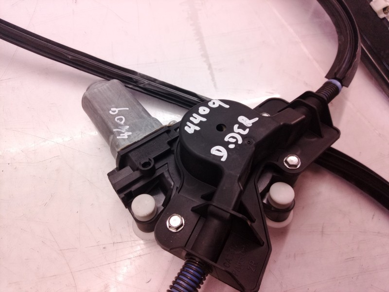 Recambio de elevalunas delantero derecho para chrysler voyager (rg) 2.5 crd cat referencia OEM IAM AY2621002771 AY2621002771 AY2