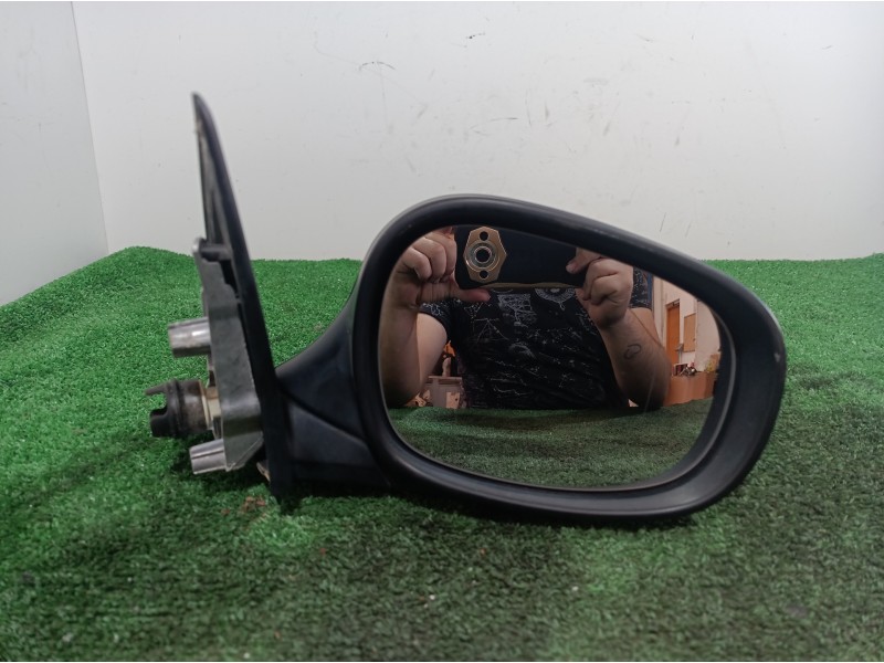 Recambio de retrovisor derecho para bmw serie 3 berlina (e90) 316d referencia OEM IAM 7182695 7182695 021017