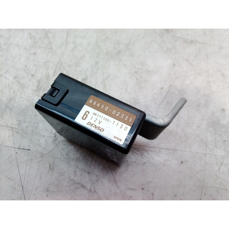 Recambio de modulo electronico para toyota corolla (e12) 1.4 d-4d luna compact referencia OEM IAM 8865002331 8865002331 88650023