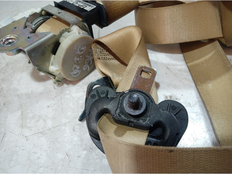 Recambio de cinturon seguridad delantero izquierdo para bmw serie 3 berlina (e90) 316d referencia OEM IAM 34073018A 34073018A 34