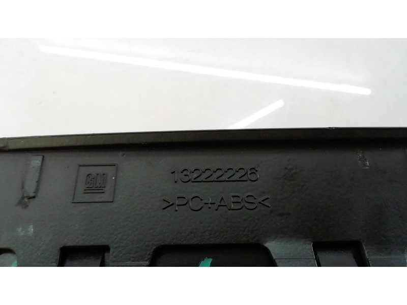 Recambio de mando elevalunas delantero izquierdo para opel insignia berlina cosmo referencia OEM IAM 1239090 13222226 13222226