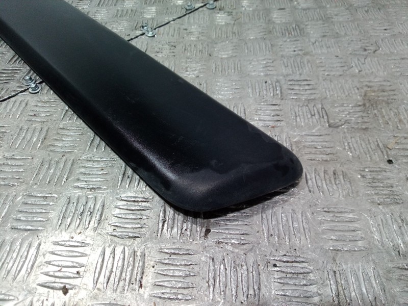 Recambio de moldura para peugeot partner (s2) combi plus referencia OEM IAM 96591649 96591649 96591649