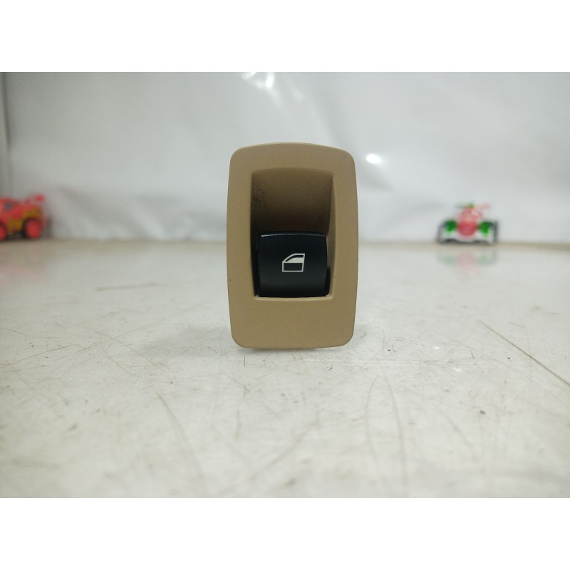 Recambio de mando elevalunas delantero derecho para bmw serie 3 berlina (e90) 316d referencia OEM IAM 6945876 6945876 6945876