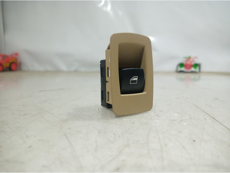 Recambio de mando elevalunas delantero derecho para bmw serie 3 berlina (e90) 316d referencia OEM IAM 6945876 6945876 6945876