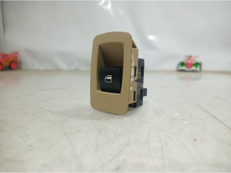 Recambio de mando elevalunas delantero derecho para bmw serie 3 berlina (e90) 316d referencia OEM IAM 6945876 6945876 6945876