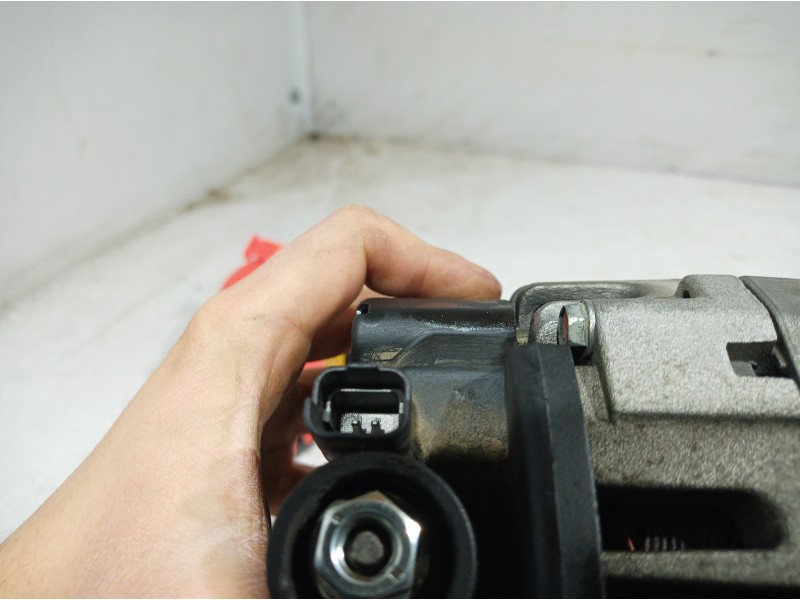 Recambio de alternador para peugeot expert tepee l1h1 premium referencia OEM IAM TG15C053 TG15C053 TG15C053