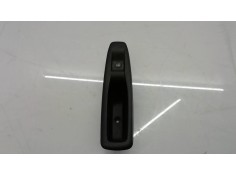 Recambio de mando elevalunas trasero izquierdo para renault captur helly hansen referencia OEM IAM   