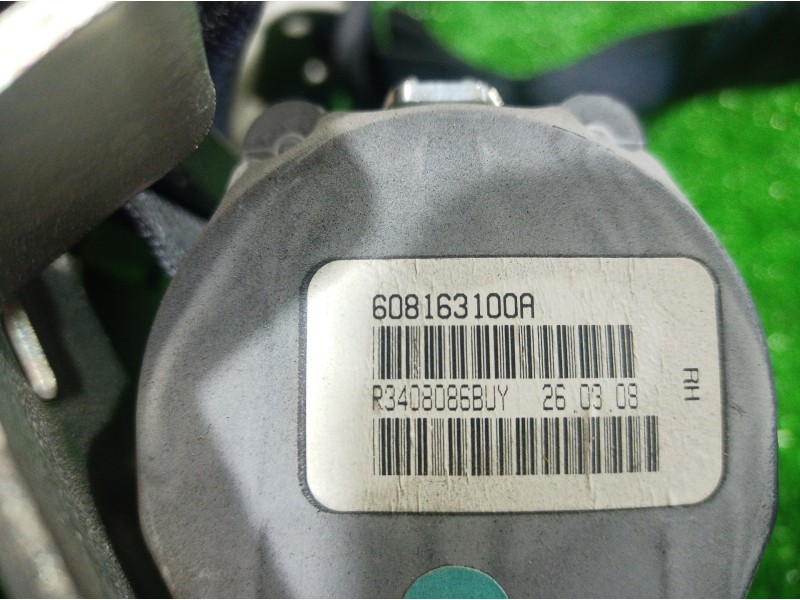 Recambio de cinturon seguridad trasero para dodge journey sxt referencia OEM IAM 608163100A 608163100A 608163100A