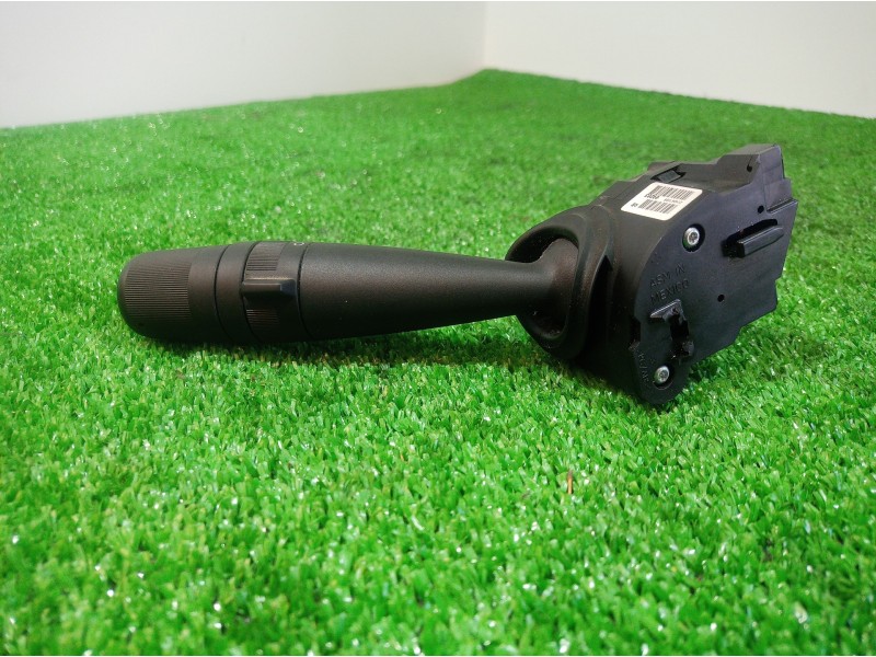 Recambio de mando limpia para dodge journey sxt referencia OEM IAM 214867205 214867205 214867205