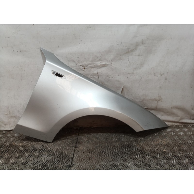 Recambio de aleta delantera derecha para bmw serie 1 berlina (e81/e87) 120i referencia OEM IAM 41357133228 41357133228 413571332