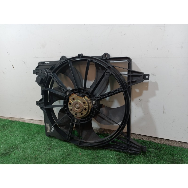 Recambio de electroventilador para renault clio ii fase ii (b/cb0) dynamique referencia OEM IAM 7700428659 7700428659 9020938
