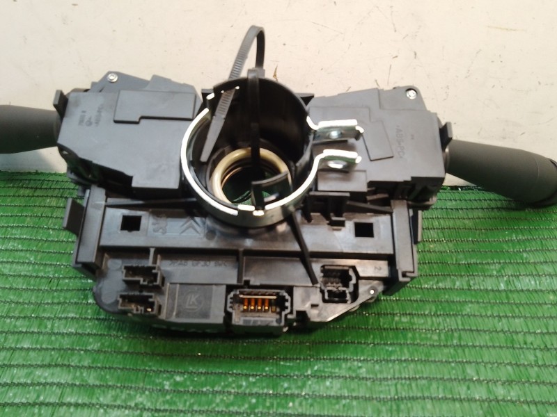 Recambio de mando multifuncion para peugeot 508 i (8d_) 2.0 hdi referencia OEM IAM 96759260XT 90433KH1000LA 1002082510