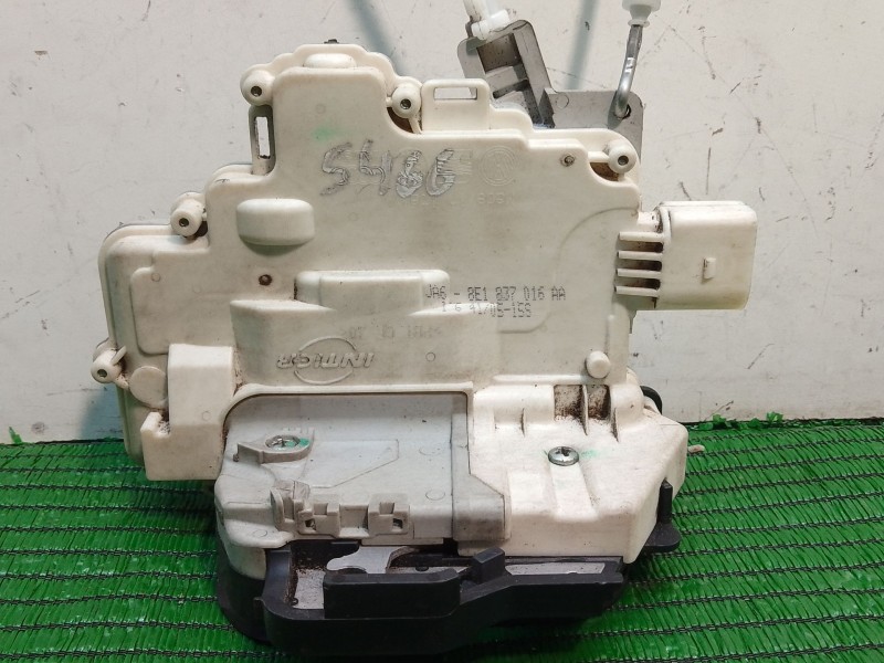 Recambio de cerradura puerta delantera derecha para ssangyong musso (fj) 2.9 d referencia OEM IAM 8E1837016AA 8E1837016AA 8E1837