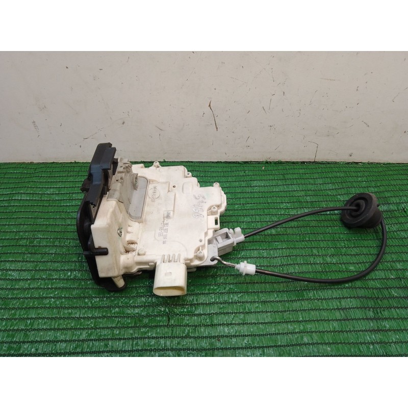 Recambio de cerradura puerta delantera derecha para ssangyong musso (fj) 2.9 d referencia OEM IAM 8E1837016AA 8E1837016AA 8E1837