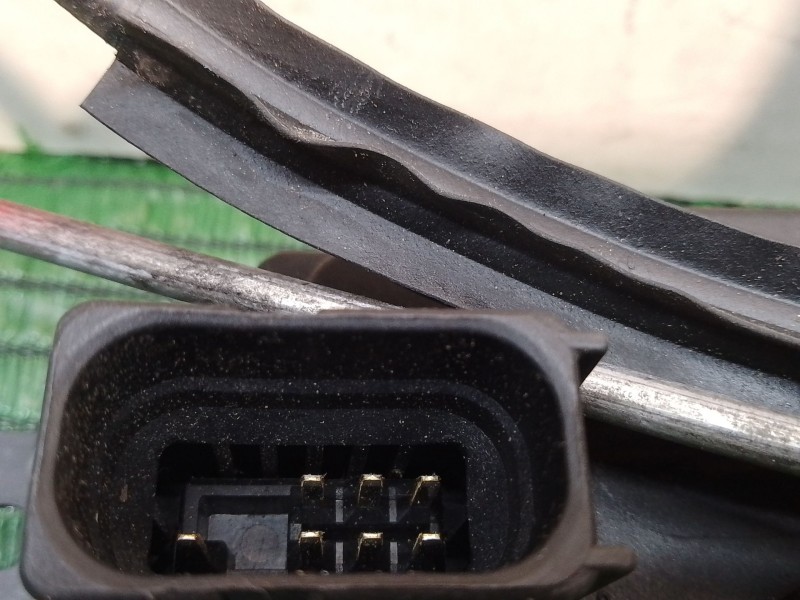 Recambio de cerradura puerta delantera derecha para opel tigra twintop (x04) 1.3 cdti (r97) referencia OEM IAM 93162844 BK C1018