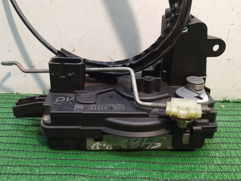 Recambio de cerradura puerta delantera derecha para opel tigra twintop (x04) 1.3 cdti (r97) referencia OEM IAM 93162844 BK C1018