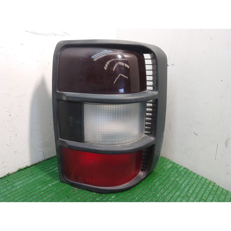 Recambio de piloto trasero derecho para mitsubishi galloper (jk-01) 2.5 td intercooler referencia OEM IAM 003885 003885 003885