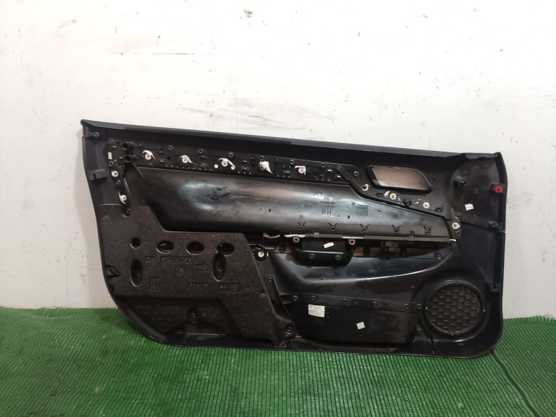 Recambio de guarnecido puerta delantera derecha para opel tigra twintop (x04) 1.3 cdti (r97) referencia OEM IAM   