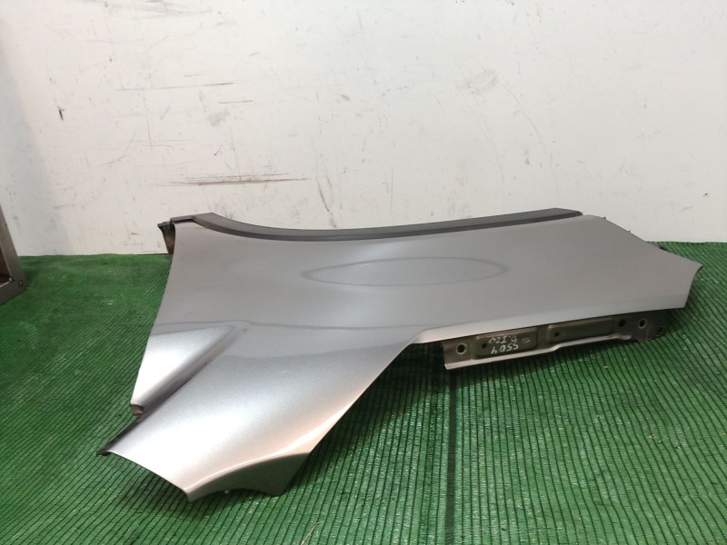 Recambio de aleta delantera izquierda para kia sorento ii (xm) 2.4 cvvt referencia OEM IAM   