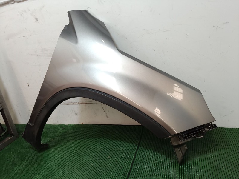 Recambio de aleta delantera derecha para kia sorento ii (xm) 2.4 cvvt referencia OEM IAM   