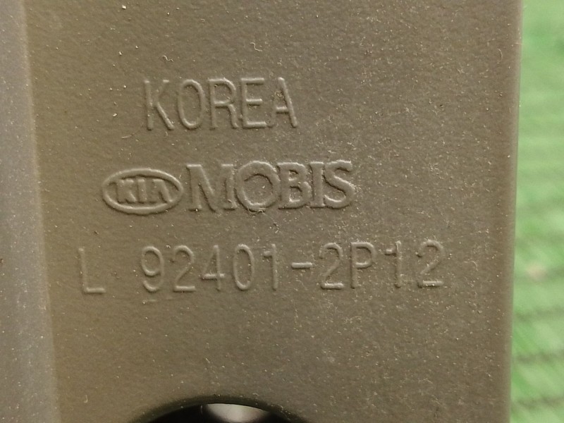 Recambio de piloto trasero izquierdo para kia sorento ii (xm) 2.4 cvvt referencia OEM IAM 924012P12 924012P12 A045048