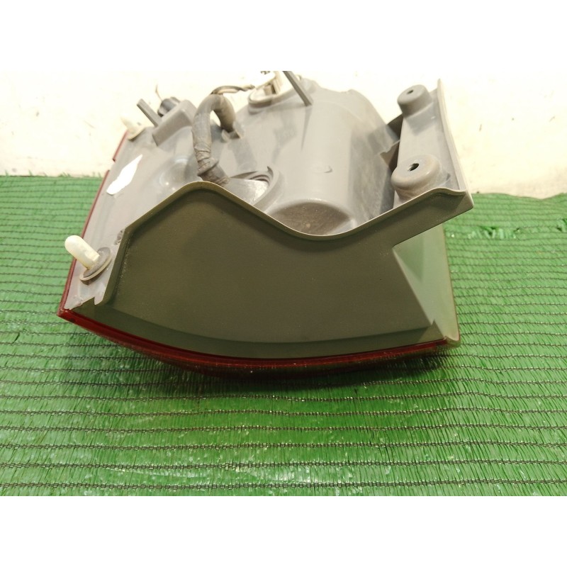 Recambio de piloto trasero izquierdo para kia sorento ii (xm) 2.4 cvvt referencia OEM IAM 924012P12 924012P12 A045048