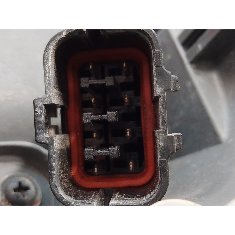 Recambio de piloto trasero izquierdo para kia sorento ii (xm) 2.4 cvvt referencia OEM IAM 924012P12 924012P12 A045048