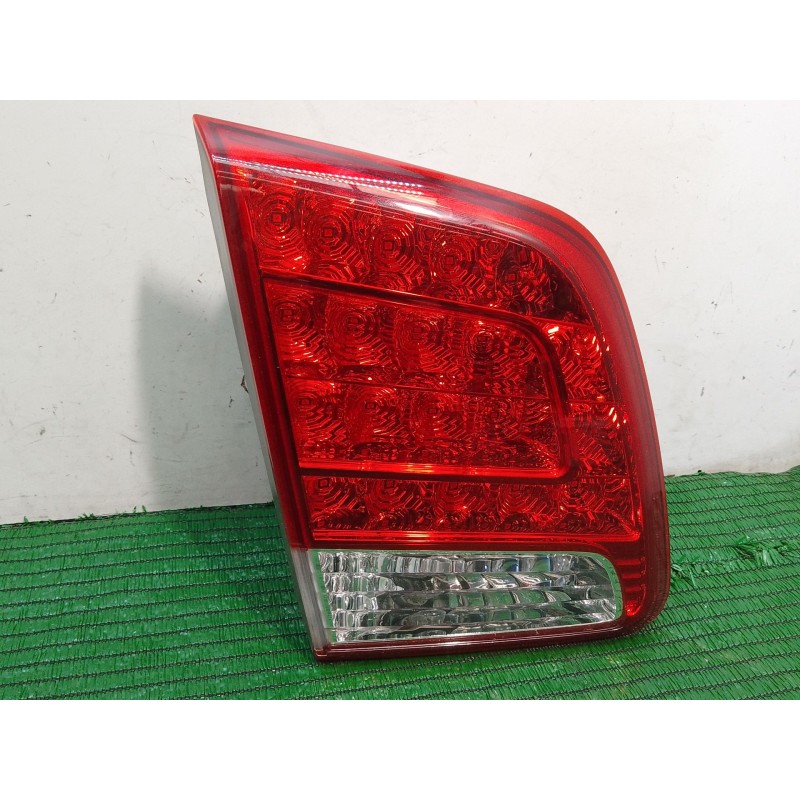 Recambio de piloto trasero izquierdo interior para kia sorento ii (xm) 2.4 cvvt referencia OEM IAM 924052P12 924052P12 A045048