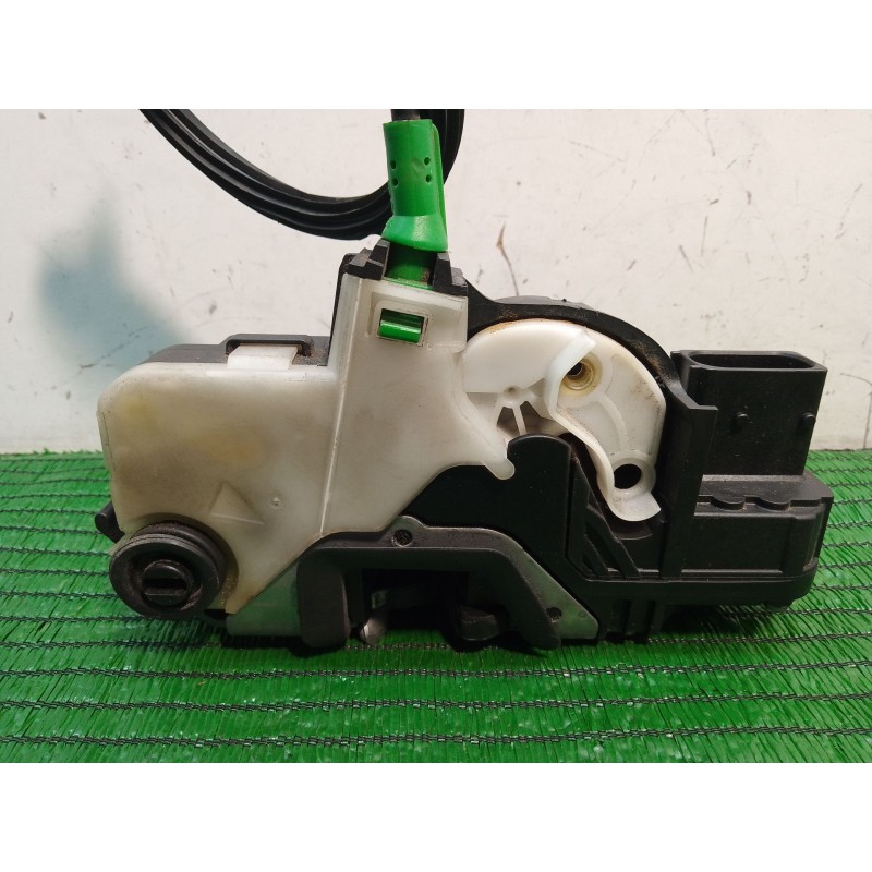 Recambio de cerradura puerta trasera derecha para opel insignia a sedán (g09) 2.0 cdti (69) referencia OEM IAM 3023754E01S 13503