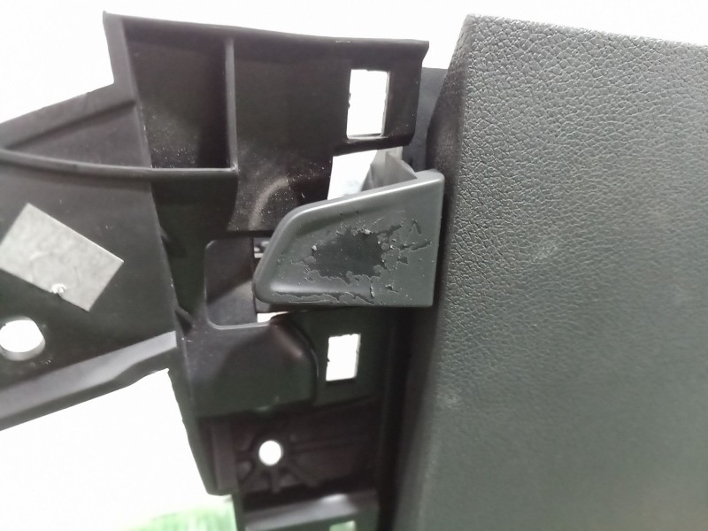 Recambio de guantera para peugeot 508 i (8d_) 2.0 hdi referencia OEM IAM 9686450877 9686450877 9686450877