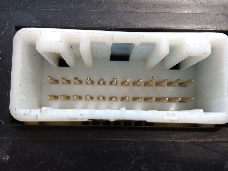 Recambio de modulo electronico para toyota avensis (_t25_) 2.2 d-4d (adt251_) referencia OEM IAM 8996005020 3YB97031387 35600163