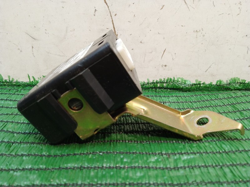 Recambio de modulo electronico para toyota avensis (_t25_) 2.2 d-4d (adt251_) referencia OEM IAM 8996005020 3YB97031387 35600163