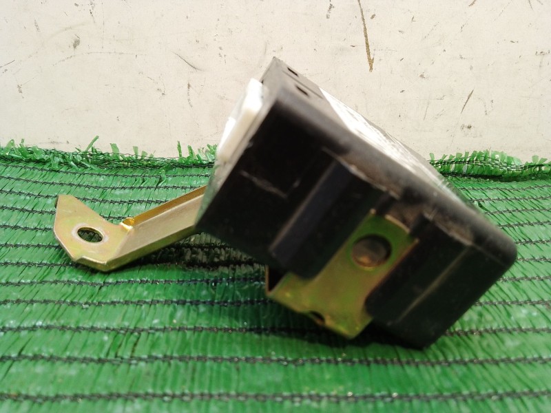 Recambio de modulo electronico para toyota avensis (_t25_) 2.2 d-4d (adt251_) referencia OEM IAM 8996005020 3YB97031387 35600163