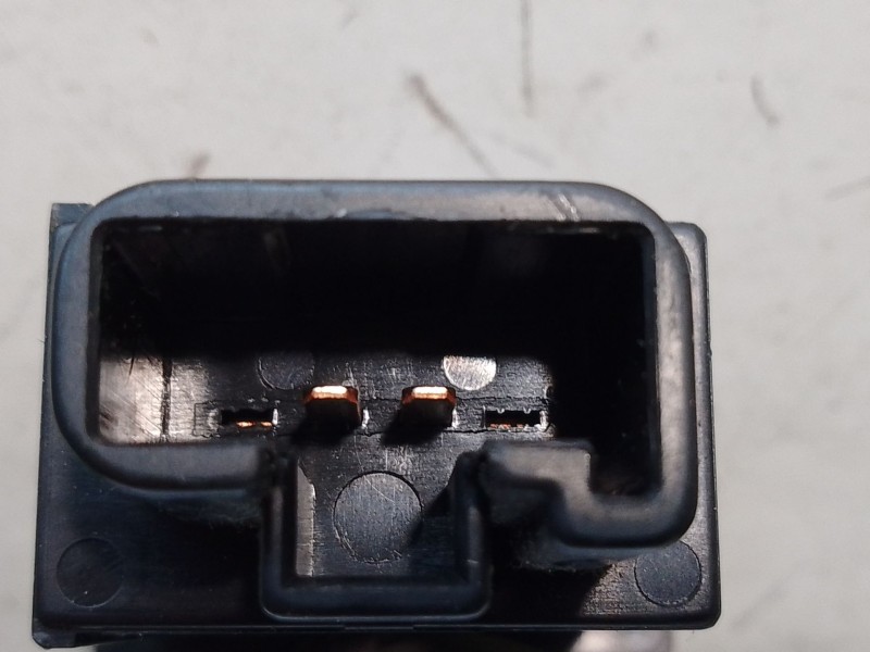 Recambio de interruptor para toyota avensis (_t25_) 2.2 d-4d (adt251_) referencia OEM IAM 156795 156795 156795