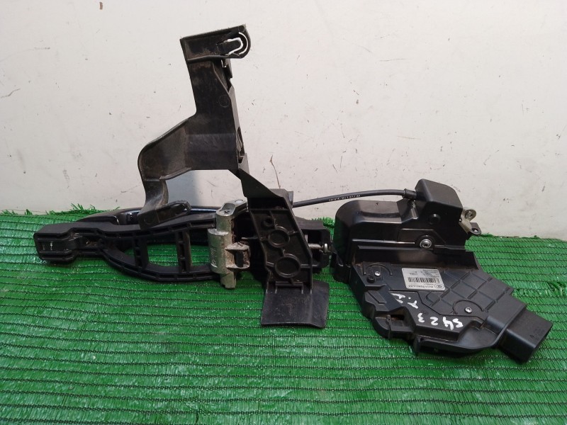 Recambio de cerradura puerta trasera izquierda para ford s-max (wa6) 2.0 tdci referencia OEM IAM 6M21U264A27BN 970353 6M2AR26413