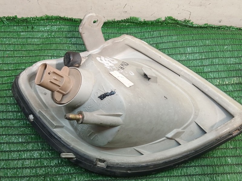 Recambio de piloto delantero izquierdo para hyundai trajet (fo) 2.0 gls referencia OEM IAM 923013A0 923013A0 923013A0