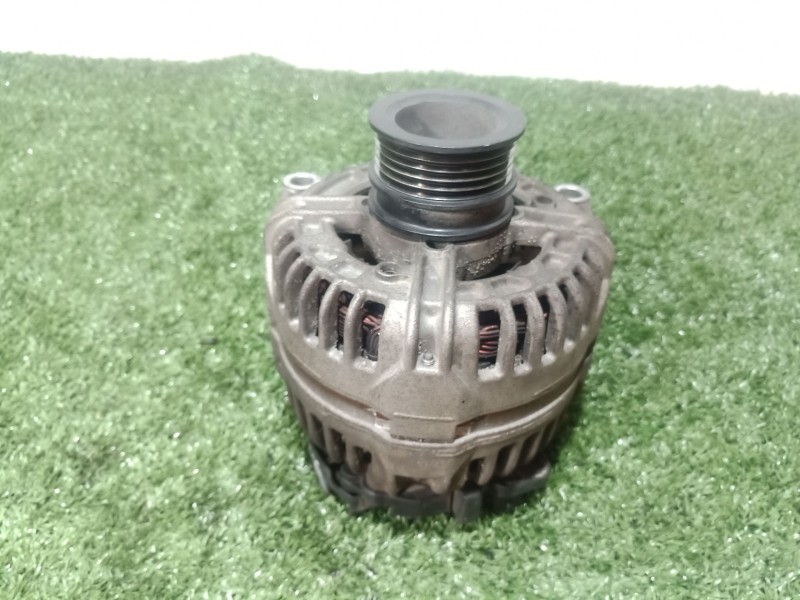 Recambio de alternador para opel zafira b 1.6 16v referencia OEM IAM   