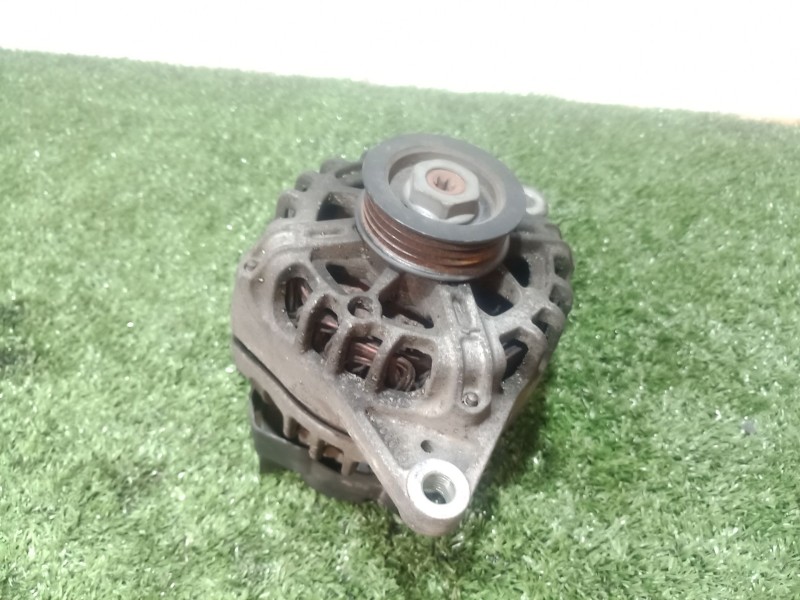 Recambio de alternador para nissan micra (k12e) acenta referencia OEM IAM 2542927A 2542927A 2542927A