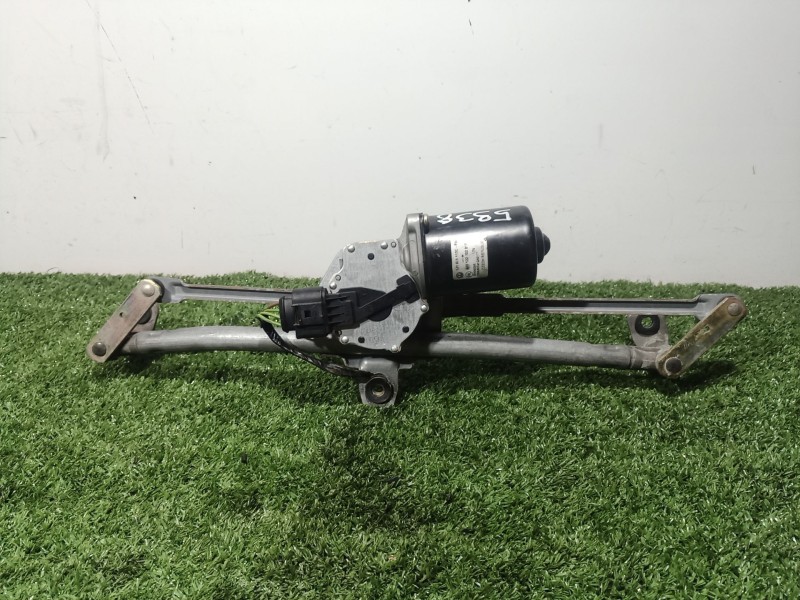 Recambio de motor limpia delantero para volkswagen golf iv berlina (1j1) advance referencia OEM IAM   