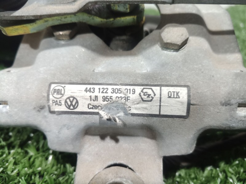 Recambio de motor limpia delantero para volkswagen golf iv berlina (1j1) advance referencia OEM IAM   