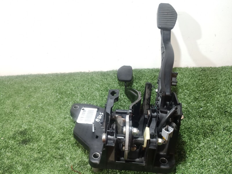Recambio de pedal embrague para peugeot 508 i (8d_) 2.0 hdi referencia OEM IAM   