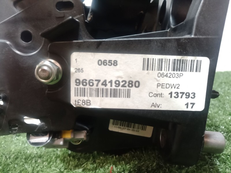 Recambio de pedal embrague para peugeot 508 i (8d_) 2.0 hdi referencia OEM IAM   