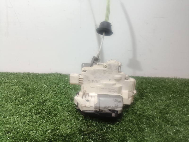 Recambio de cerradura puerta trasera izquierda para audi a3 (8p) 2.0 tdi referencia OEM IAM   