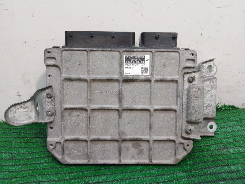 Recambio de centralita motor uce para toyota yaris (_p1_) 1.5 (ncp13_) referencia OEM IAM 896610D310 896610D310 MB2751002493