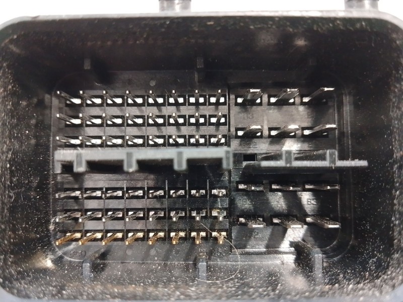 Recambio de centralita motor uce para toyota yaris (_p1_) 1.5 (ncp13_) referencia OEM IAM 896610D310 896610D310 MB2751002493